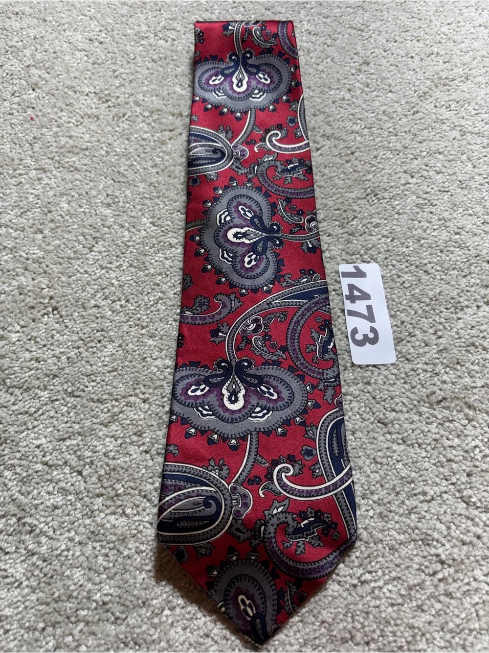 Oscar de la Renta Mens Neck Tie Paisley 100% Silk Couture Collection Floral